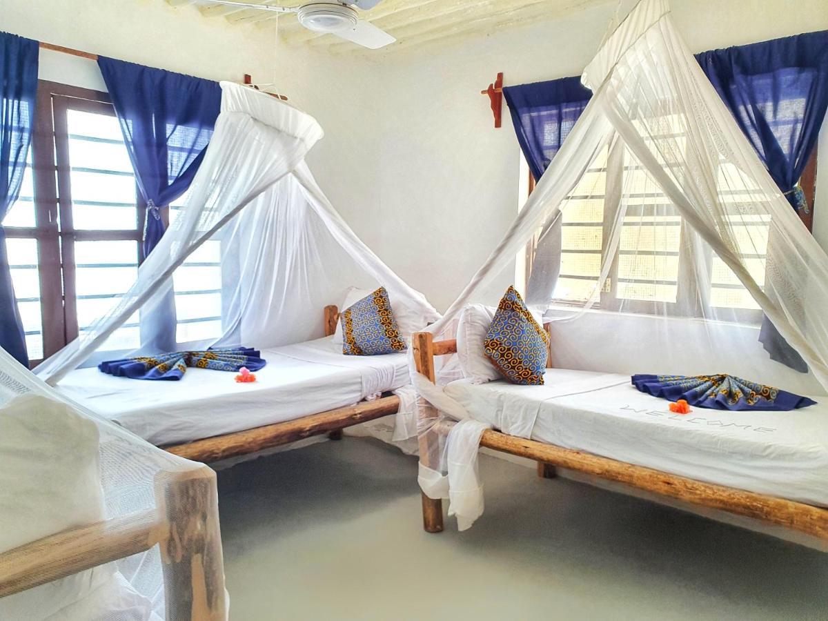 Blue Palm Zanzibar Panzió Bwejuu Kültér fotó