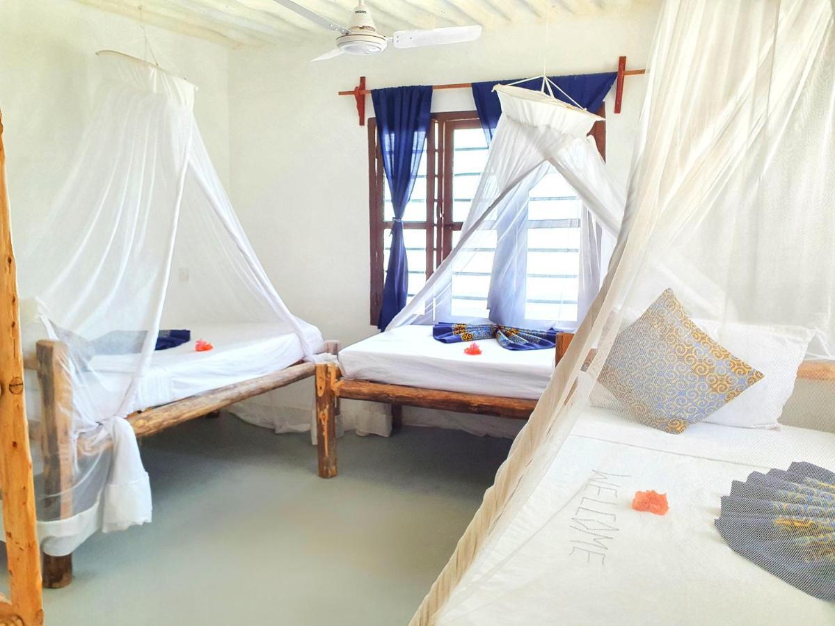 Blue Palm Zanzibar Panzió Bwejuu Kültér fotó