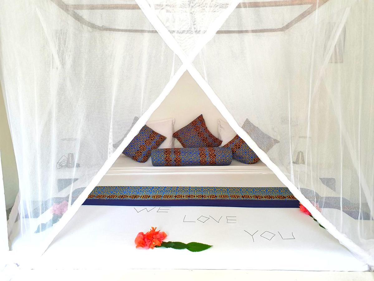 Blue Palm Zanzibar Panzió Bwejuu Kültér fotó