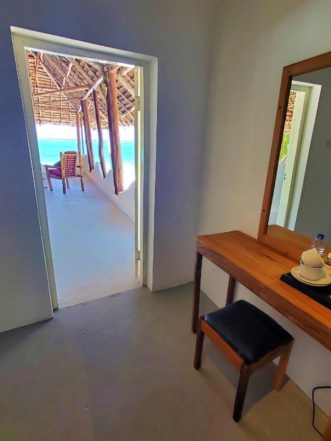 Blue Palm Zanzibar Panzió Bwejuu Kültér fotó