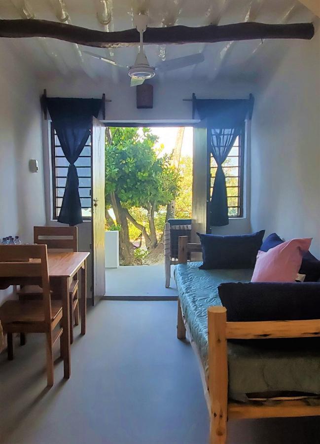 Blue Palm Zanzibar Panzió Bwejuu Kültér fotó