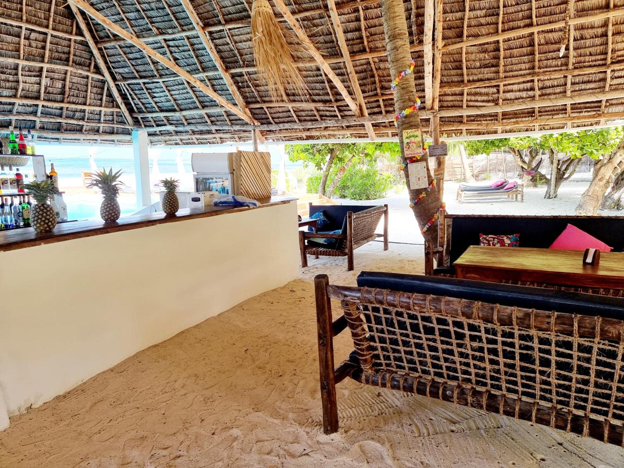 Blue Palm Zanzibar Panzió Bwejuu Kültér fotó